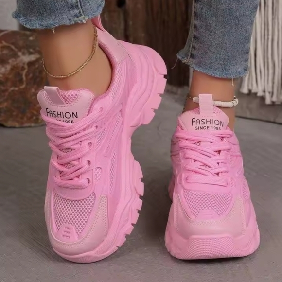 Pink Fashion Tennis Shoes Chunky Sz 7.5 - Picture 2 of 12